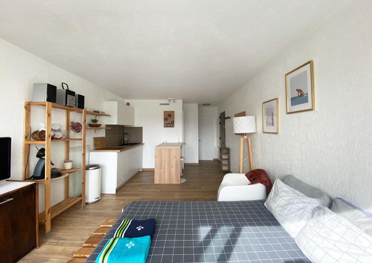 Studio et piscine sur la grande plage Biarritz Extérieur photo